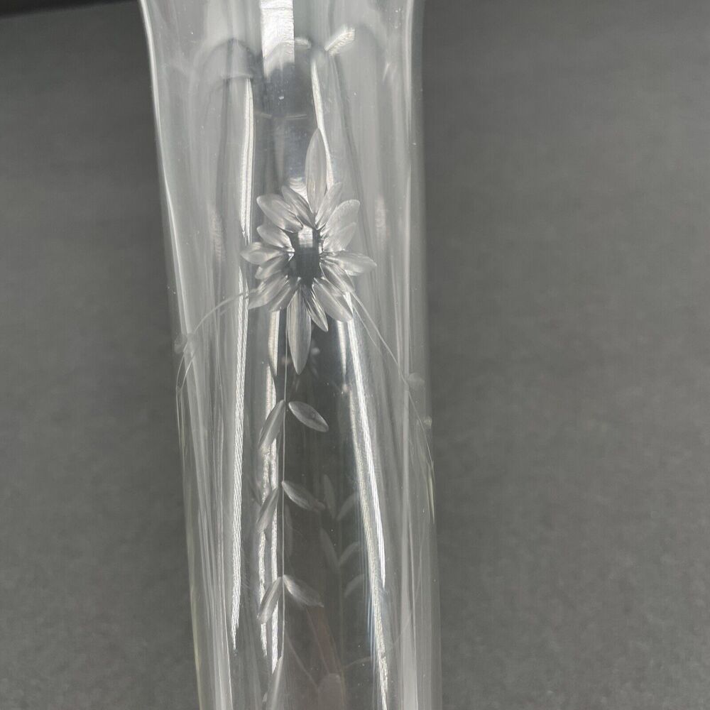 Duchin Creations Sterling Base Etched Glass Flute Bud Vase Tulip Weighted 9.5" T - Picture 5 of 13